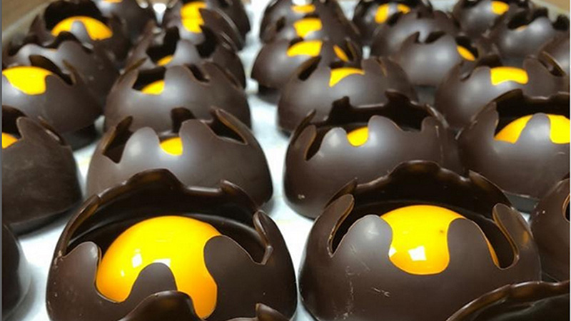 Pastry Chef Anthony Smith dessert catering event elegant entremet with chocolate sculpture shell